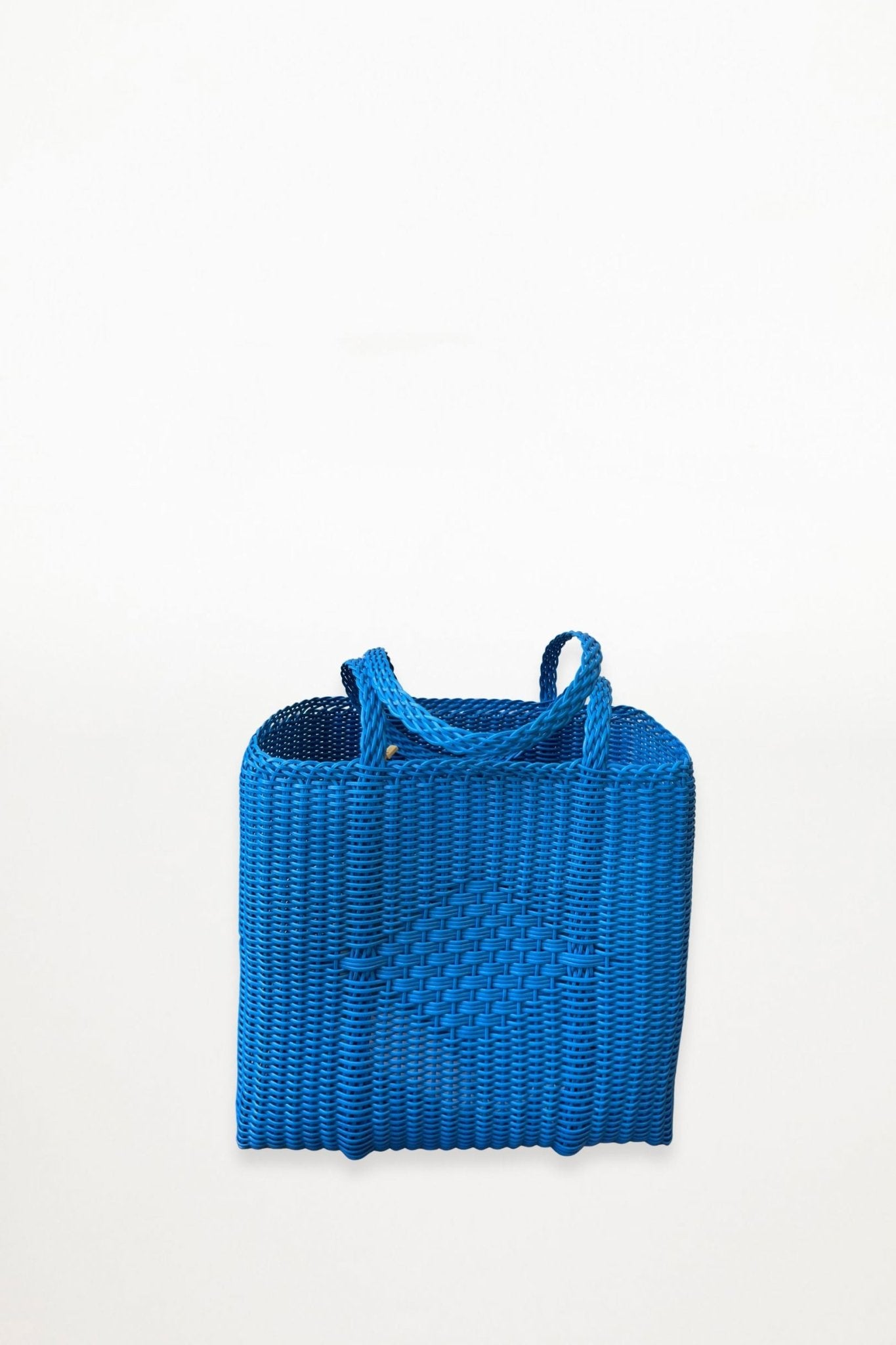 ixöq - Recycled Plastic Cesta Basket Tote Medium - Coast - Ensemble Studios